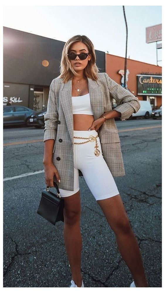 Stílusiskola: így lehetsz csinos és nőies biciklis shortokban -  -  - biciklis nadrág, biciklis short, divat, outfit, stílus, 