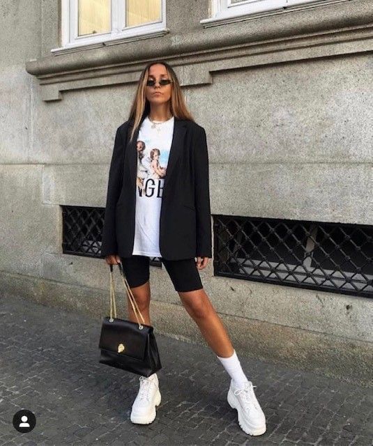 Stílusiskola: így lehetsz csinos és nőies biciklis shortokban -  -  - biciklis nadrág, biciklis short, divat, outfit, stílus, 