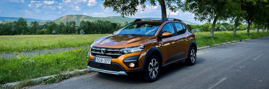 Tényleg ez a low-cost? – Dacia Sandero Stepway Comfort TCe 90 CVT - Autó & Motor - MOBILITY - dacia sandero, sandero 2021, sandero stepway, sandero stepway 2021, sandero stepway confort rce 90 cvt teszt, sandero stepway teszt, sandero teszt, 