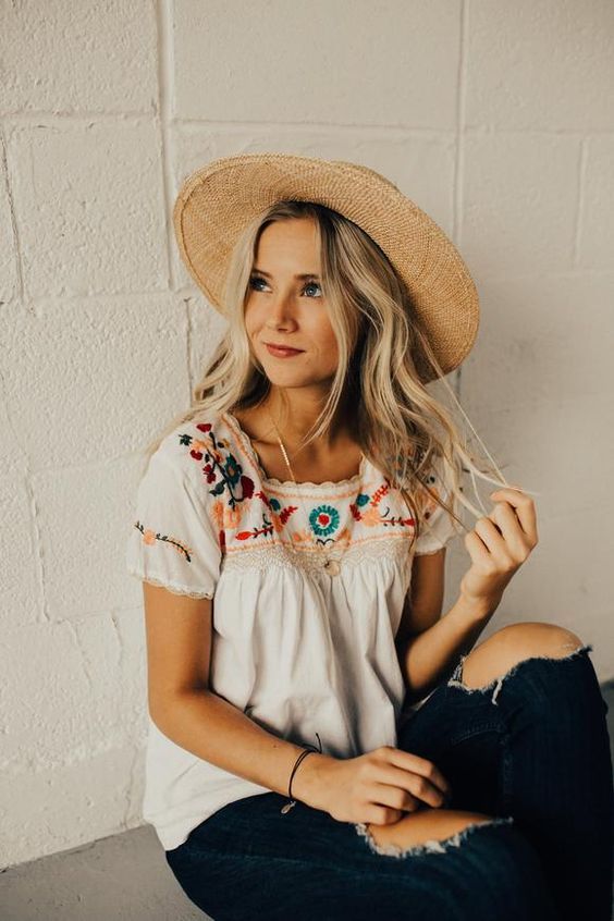 Stílusiskola: így viselj hímzett ruhadarabokat -  -  - divat, hímzett, outfit, stílus, 