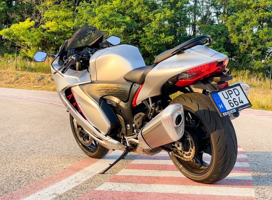 Borotvaéles penge – Suzuki Hayabusa 2021 - Autó & Motor - MOBILITY - 2021 Suzuki Hayabusa, hayabusa, hayabusa 2021, Suzuki Hayabusa teszt, 
