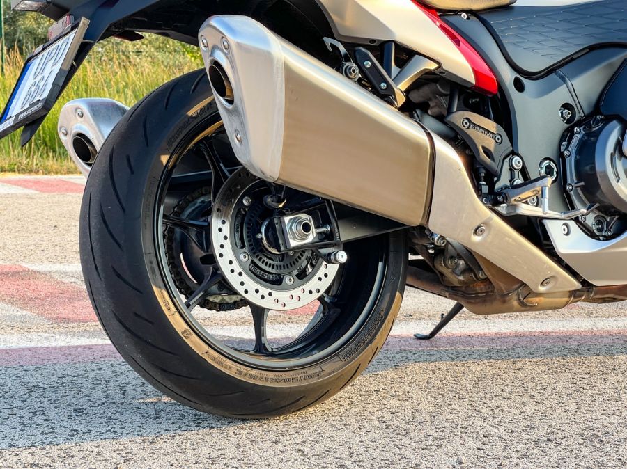 Borotvaéles penge – Suzuki Hayabusa 2021 - Autó & Motor - MOBILITY - 2021 Suzuki Hayabusa, hayabusa, hayabusa 2021, Suzuki Hayabusa teszt, 