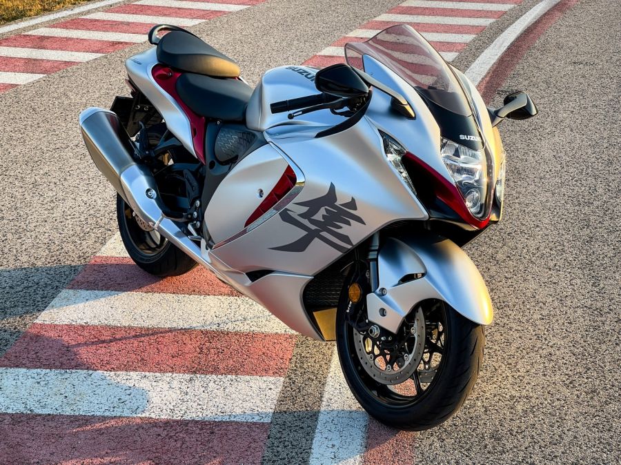 Borotvaéles penge – Suzuki Hayabusa 2021 - Autó & Motor - MOBILITY - 2021 Suzuki Hayabusa, hayabusa, hayabusa 2021, Suzuki Hayabusa teszt, 