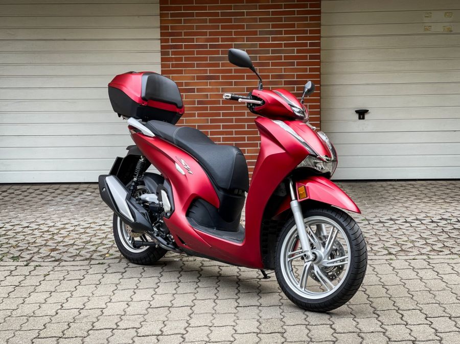 Futárok álma – Honda SH350I - Autó & Motor - MOBILITY - 2021 Honda SH 350i Teszt, Honda robogó teszt, Honda SH350I teszt, sh 350, sh350i 2021, SH350i teszt, 