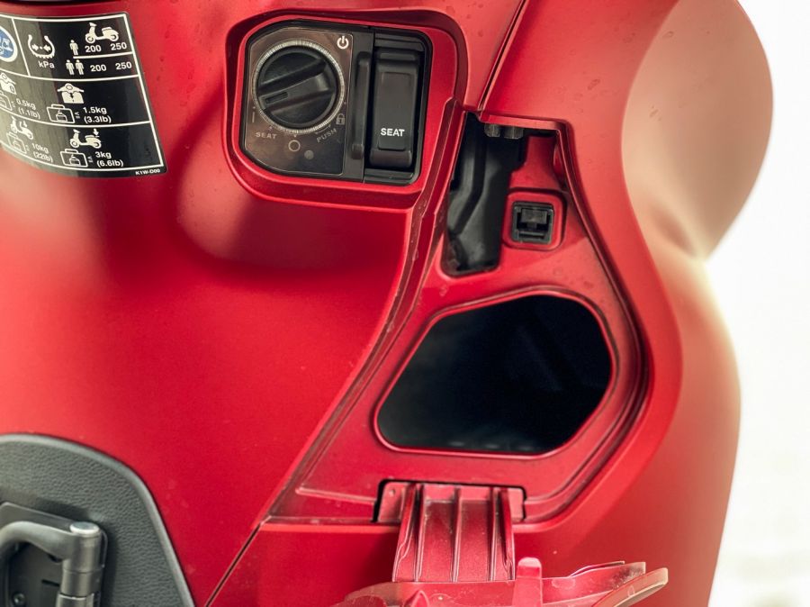 Futárok álma – Honda SH350I - Autó & Motor - MOBILITY - 2021 Honda SH 350i Teszt, Honda robogó teszt, Honda SH350I teszt, sh 350, sh350i 2021, SH350i teszt, 