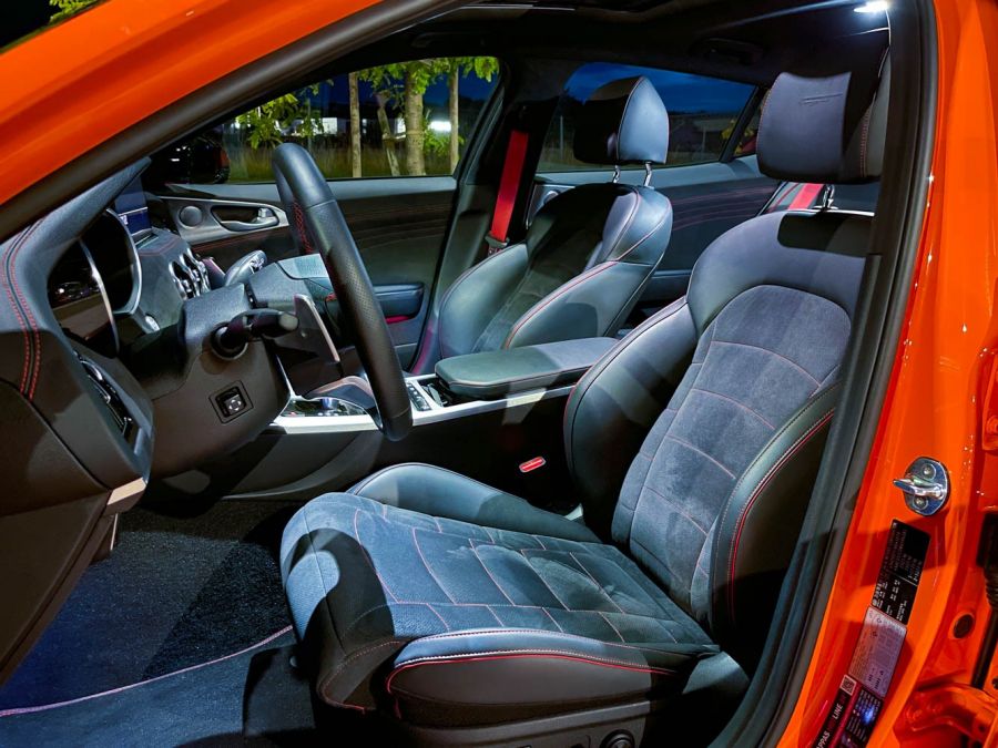 A kakukktojás – Kia Stinger GT 2021 - Autó & Motor - MOBILITY - 2021 kia stinger gt teszt, kia stinger gt, kia teszt, stinger, stinger gt, 