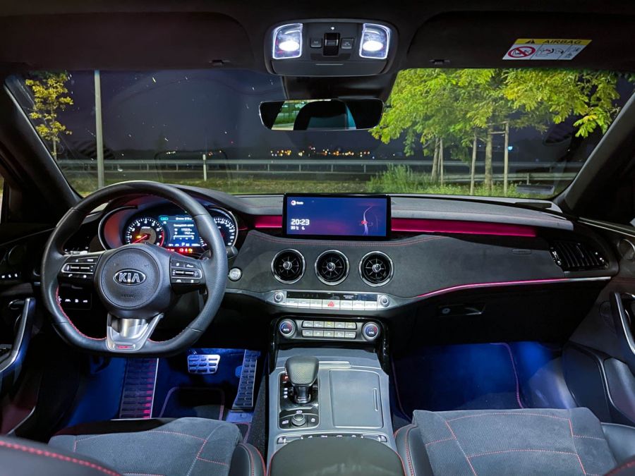 A kakukktojás – Kia Stinger GT 2021 - Autó & Motor - MOBILITY - 2021 kia stinger gt teszt, kia stinger gt, kia teszt, stinger, stinger gt, 