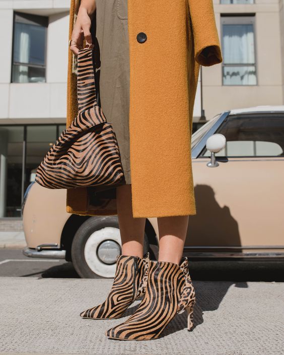 Stílusiskola: így viselj állatmintás darabokat ősszel -  -  - állatminta, divat, outfit, stílus, 