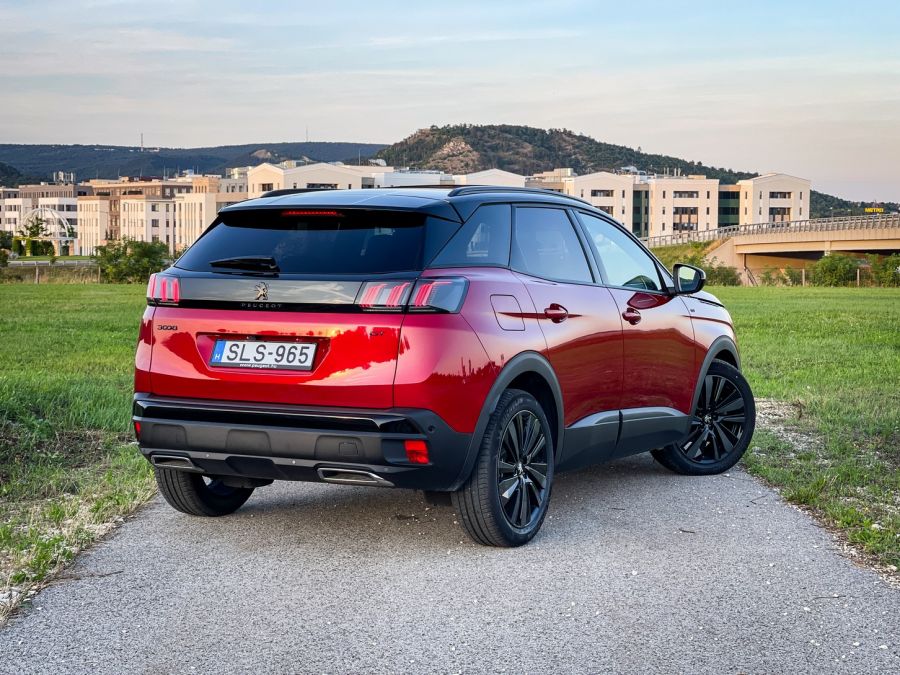 Harapós nagymacska - Peugeot 3008 GT - Autó & Motor - MOBILITY - 3008, 3008 peugeot, peugeot, peugeot 3008, peugeot 3008 gt, 