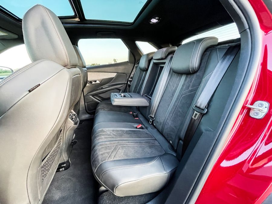 Harapós nagymacska - Peugeot 3008 GT - Autó & Motor - MOBILITY - 3008, 3008 peugeot, peugeot, peugeot 3008, peugeot 3008 gt, 