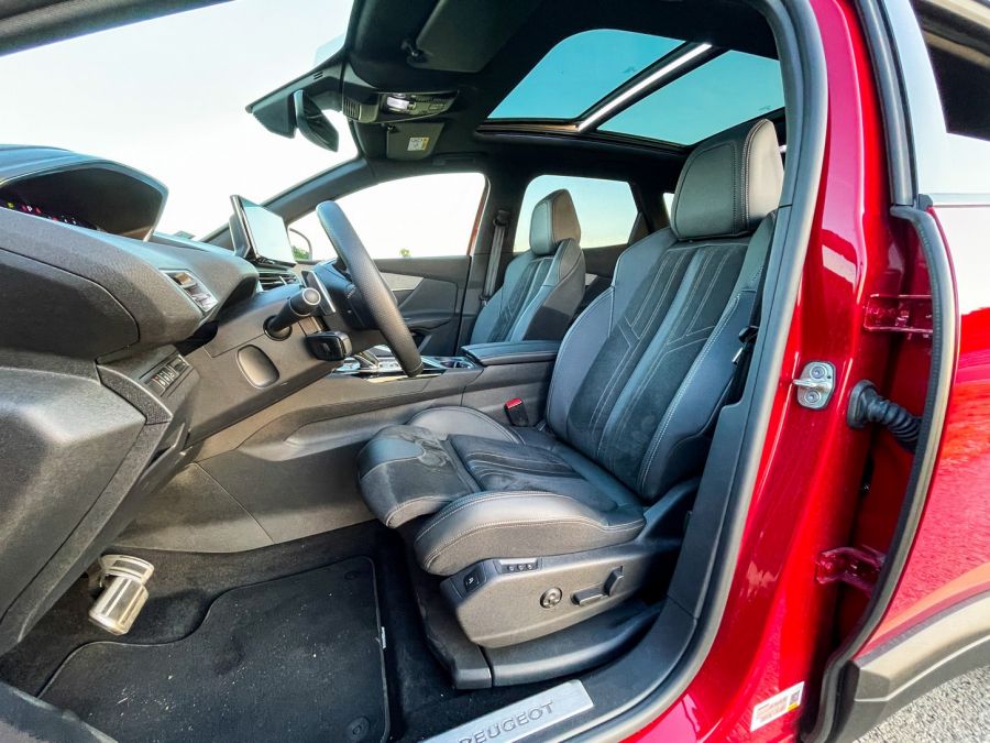 Harapós nagymacska - Peugeot 3008 GT - Autó & Motor - MOBILITY - 3008, 3008 peugeot, peugeot, peugeot 3008, peugeot 3008 gt, 