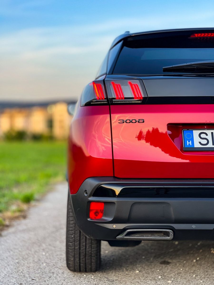 Harapós nagymacska - Peugeot 3008 GT - Autó & Motor - MOBILITY - 3008, 3008 peugeot, peugeot, peugeot 3008, peugeot 3008 gt, 