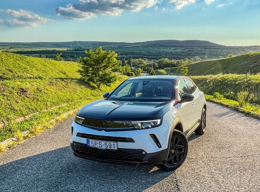 Nem rossz, ami a zacc fölött marad – Opel Mokka 1.2 Turbo GS Line - Autó & Motor - MOBILITY - 2021 opel, 2021 opel mokka teszt, opel mokka, opel mokka 1%2C2 turbo GS line teszt, opel mokka 2021 teszt, 