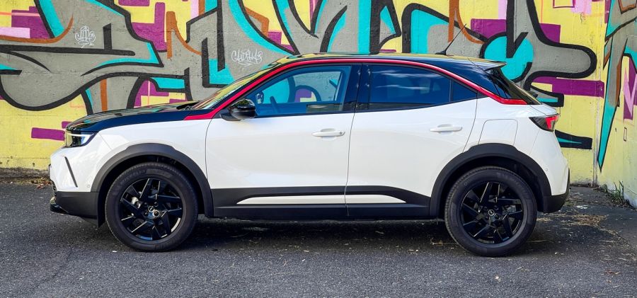 Nem rossz, ami a zacc fölött marad – Opel Mokka 1.2 Turbo GS Line - Autó & Motor - MOBILITY - 2021 opel, 2021 opel mokka teszt, opel mokka, opel mokka 1%2C2 turbo GS line teszt, opel mokka 2021 teszt, 