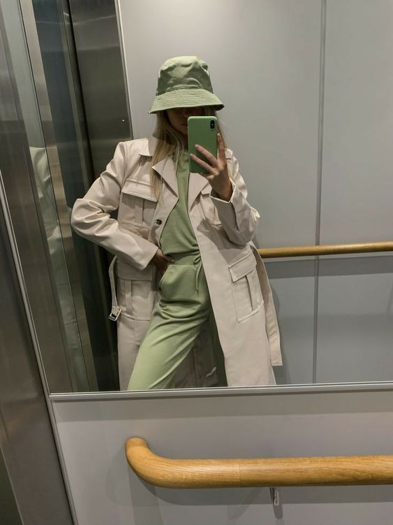 Stílusiskola: így viseld ősszel a zsályazöld színt -  -  - divat, outfit, ősz, stílus, zsálya, zsályazöld, 