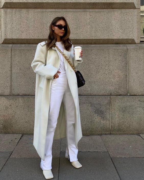 Stílusiskola: így viselj ősszel teljesen fehér outfiteket -  -  - divat, fehér, outfit, ősz, stílus, 