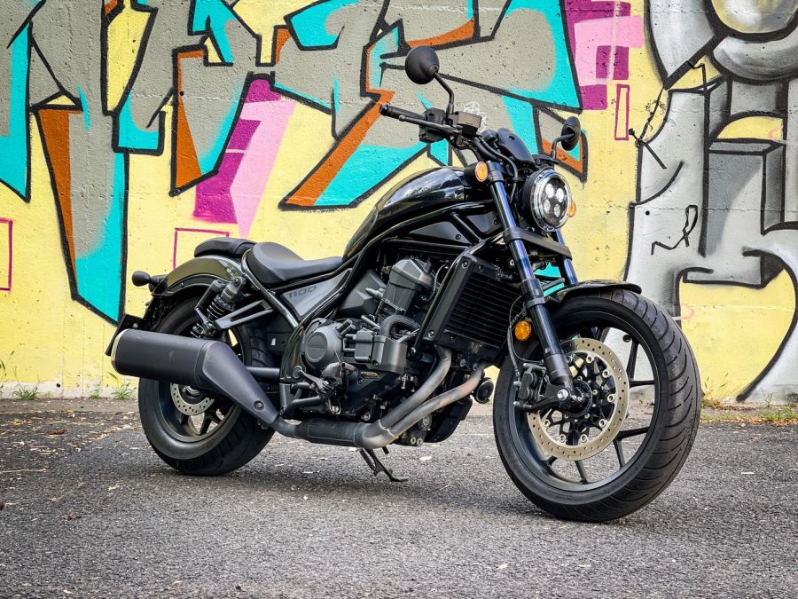 A nagy lázadó – Honda Rebel 1100 - Autó & Motor - MOBILITY - 2021 Honda rebel, 2021 Rebel 1100 teszt, Honda cruizer teszt, Honda Rebel 1100 teszt, Rebel teszt, 
