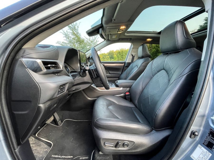 Nem Európának készült – Toyota Highlander AWD Executive - Autó & Motor -  - Highlander 2021, highlander teszt, Toyota Highlander AWD Executive teszt, Toyota Highlander teszt, 