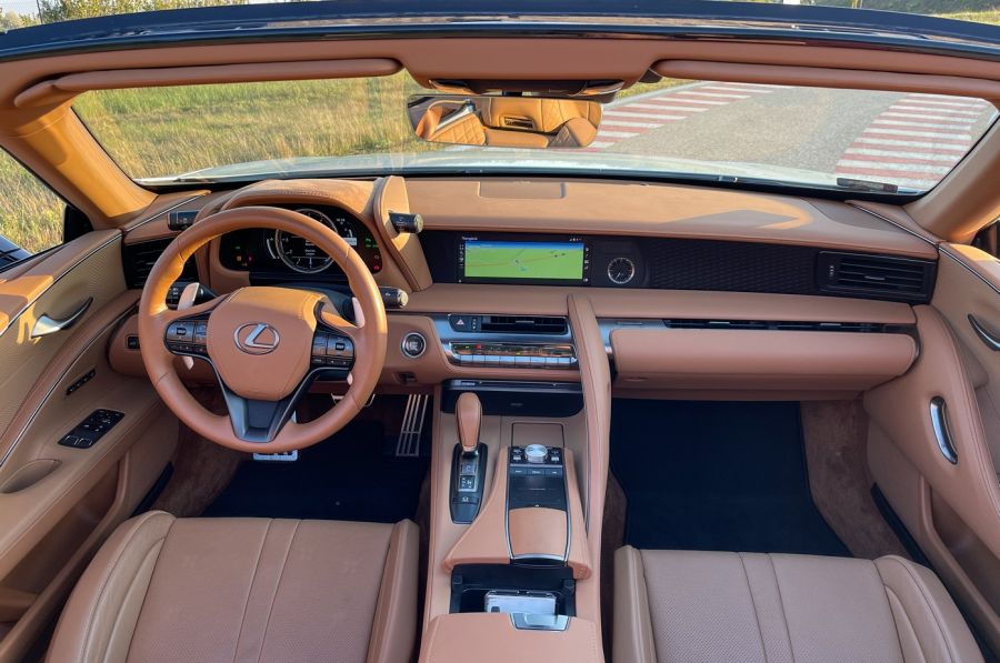 A tökéletes szimfónia – Lexus LC500 cabrio - Autó & Motor - MOBILITY - 2021 LC500 Lexus, LC500 cabrio, LC500 cabrio 2021, LC500 kabrió, Lexus cabrio, Lexus LC500 cabrio teszt, Lexus LC500 teszt, 