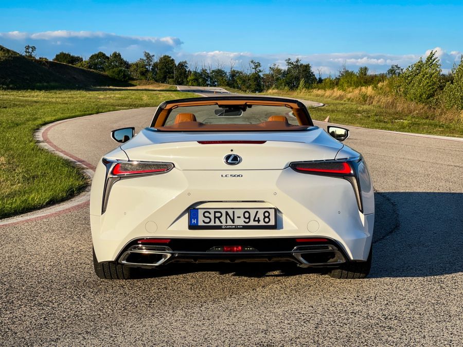 A tökéletes szimfónia – Lexus LC500 cabrio - Autó & Motor - MOBILITY - 2021 LC500 Lexus, LC500 cabrio, LC500 cabrio 2021, LC500 kabrió, Lexus cabrio, Lexus LC500 cabrio teszt, Lexus LC500 teszt, 