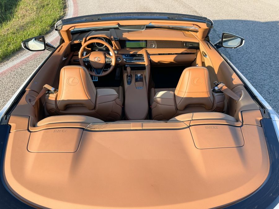 A tökéletes szimfónia – Lexus LC500 cabrio - Autó & Motor - MOBILITY - 2021 LC500 Lexus, LC500 cabrio, LC500 cabrio 2021, LC500 kabrió, Lexus cabrio, Lexus LC500 cabrio teszt, Lexus LC500 teszt, 