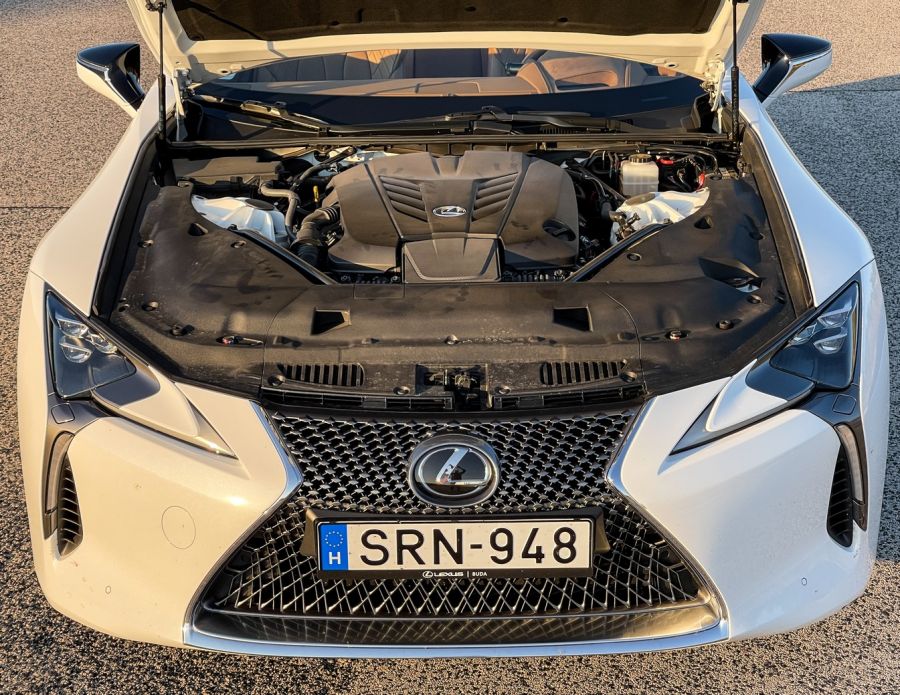 A tökéletes szimfónia – Lexus LC500 cabrio - Autó & Motor - MOBILITY - 2021 LC500 Lexus, LC500 cabrio, LC500 cabrio 2021, LC500 kabrió, Lexus cabrio, Lexus LC500 cabrio teszt, Lexus LC500 teszt, 