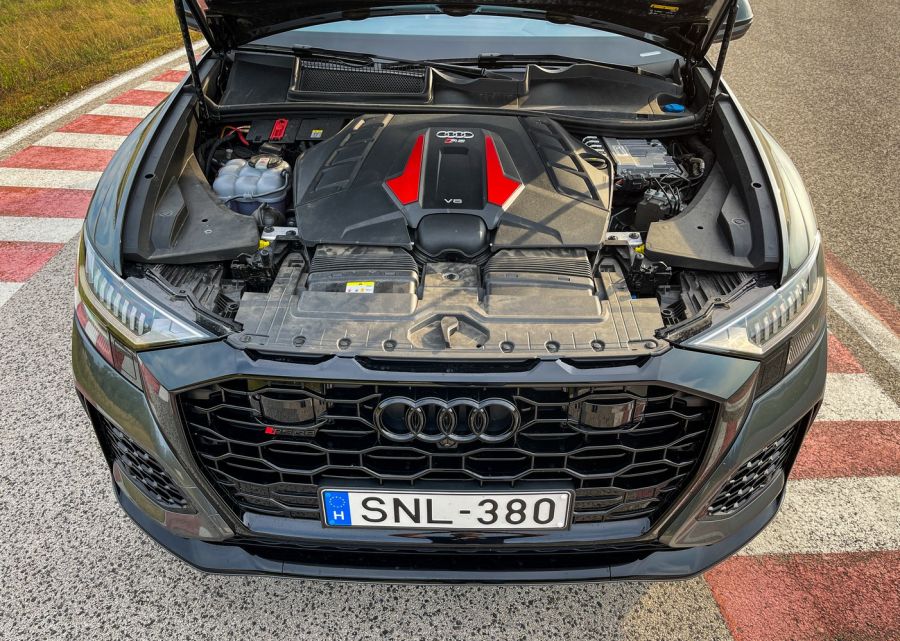 A legfelső polc kezdete – Audi RS Q8 - Autó & Motor - MOBILITY - 2021 Audi RS Q8 teszt, Audi RS, RS Q8 teszt, 