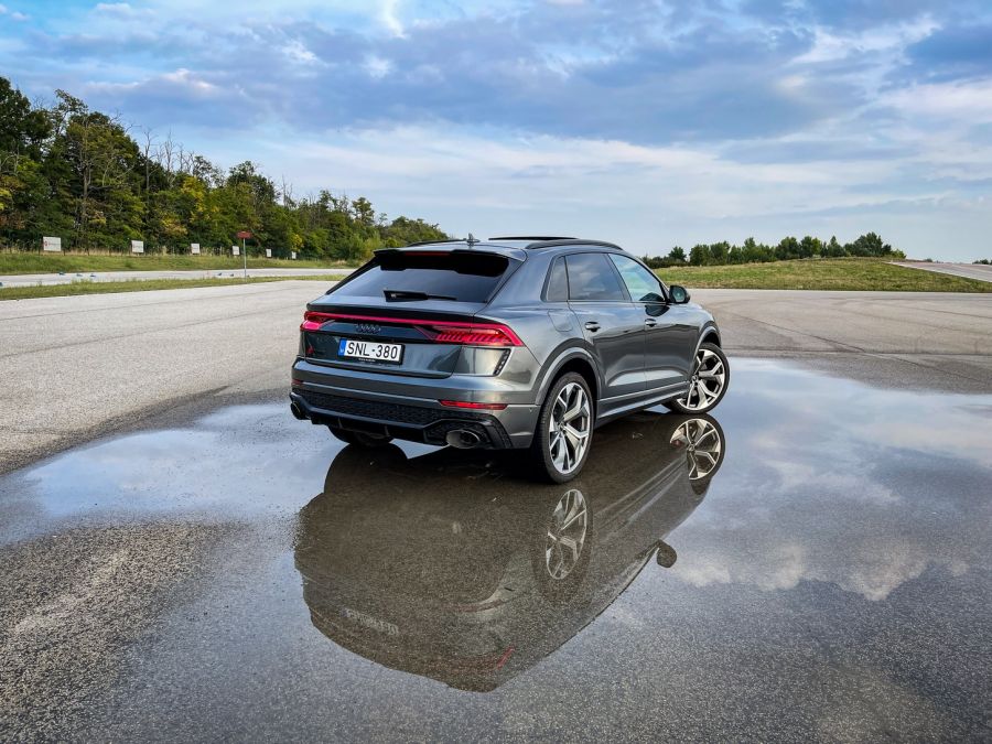 A legfelső polc kezdete – Audi RS Q8 - Autó & Motor - MOBILITY - 2021 Audi RS Q8 teszt, Audi RS, RS Q8 teszt, 