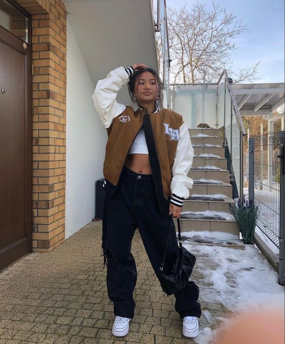 Stílusiskola: idén ősszel viselj baseball dzsekiket -  -  - baseball dzseki, divat, dzseki, outfit, stílus, 