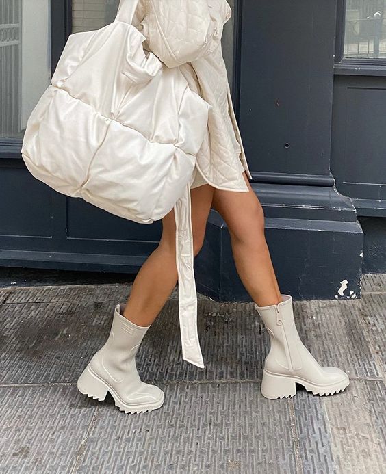 Stílusiskola: így viseld ősszel a nude színt -  -  - divat, nude, outfit, ősz, stílus, 