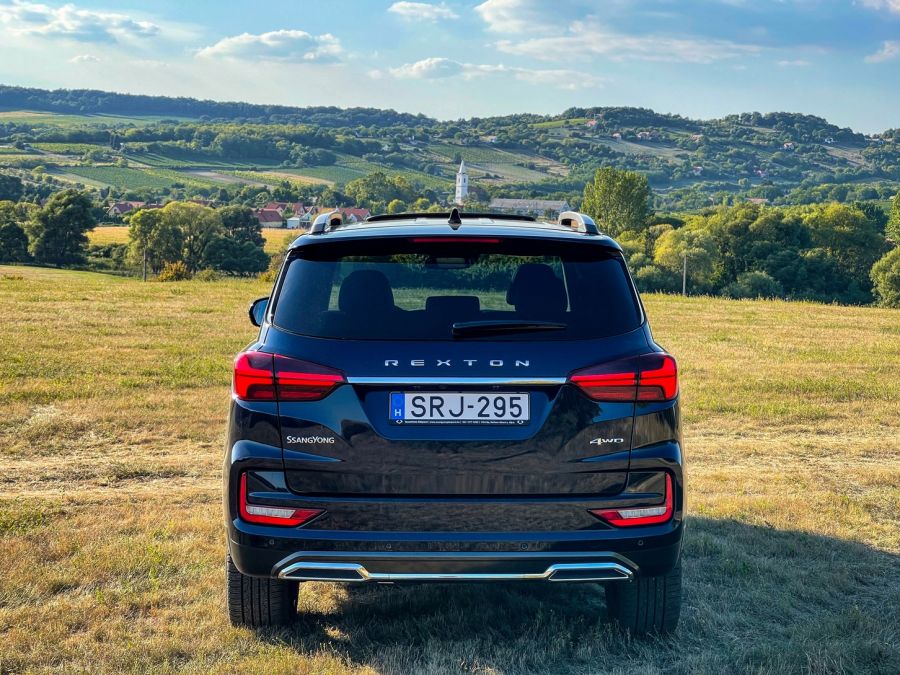 Oda lépett be, ahonnan mindenki más kilépett – Rexton G4 2.2 e-XDI Premium 4WD - Autó & Motor - MOBILITY - 2021 rexton dízel teszt, rexton 2021, rexton g4, ssangyong rexton, ssangyong rexton 2021, ssangyong rexton G4 2.2 e-XDI Premium 4WD teszt, 
