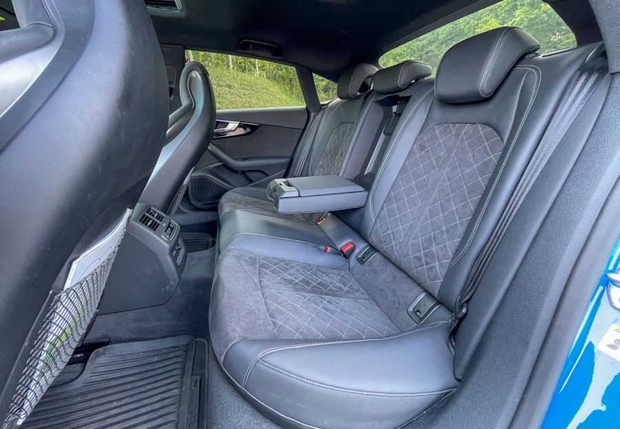 A gyönyörű nő, aki főzni is tud – Audi RS5 Sportback - Autó & Motor - MOBILITY - 2021 Audi RS5, Audi RS5 Sporback teszt, RS5 Audi, RS5 Sportback, 