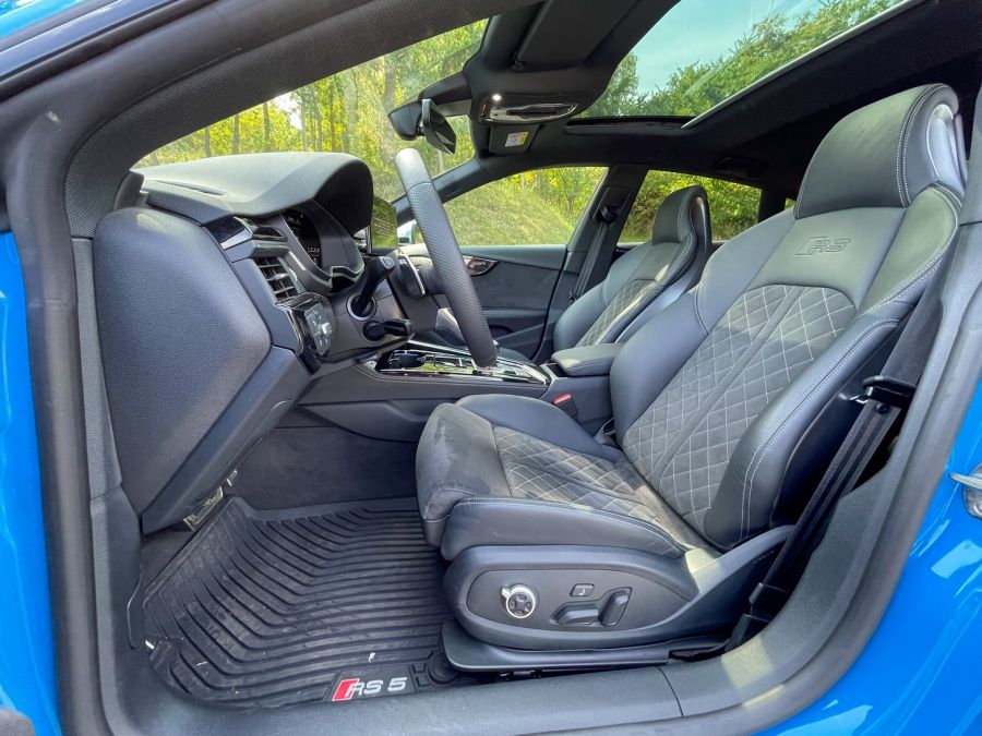 A gyönyörű nő, aki főzni is tud – Audi RS5 Sportback - Autó & Motor - MOBILITY - 2021 Audi RS5, Audi RS5 Sporback teszt, RS5 Audi, RS5 Sportback, 