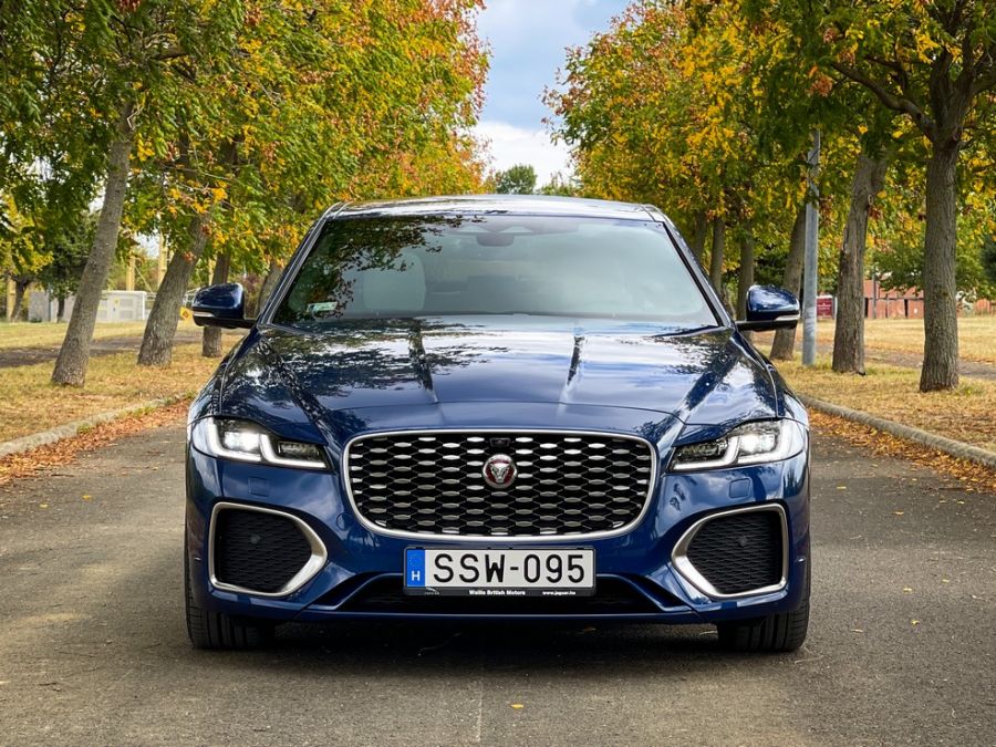 A brit stílus örök – Jaguar XF 2.0 mild-hybrid dízel - Autó & Motor - MOBILITY - 