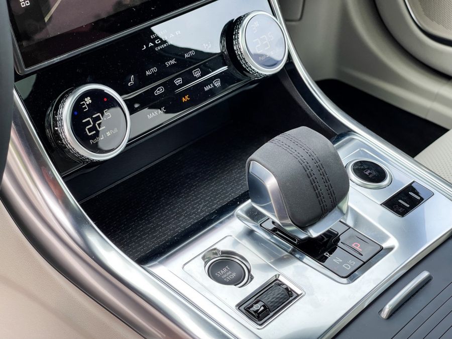 A brit stílus örök – Jaguar XF 2.0 mild-hybrid dízel - Autó & Motor - MOBILITY - 