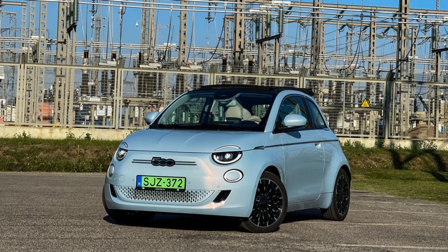 Csöpp kisautó, sok cukorral – Fiat 500e La Prima - Autó & Motor - MOBILITY - 2021 fiat 500e La prima, 500e teszt, fiat 500e, Fiat 500e teszt, 