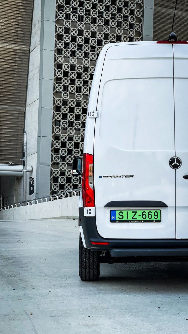 A jövőbe szállít – Mercedes-Benz eSprinter - Autó & Motor - MOBILITY - 2021 Mercedes-Benz eSprinter teszt, elektromos Sprinter, eSprinter teszt, mercedes benz, mercedes eSprinter teszt, 