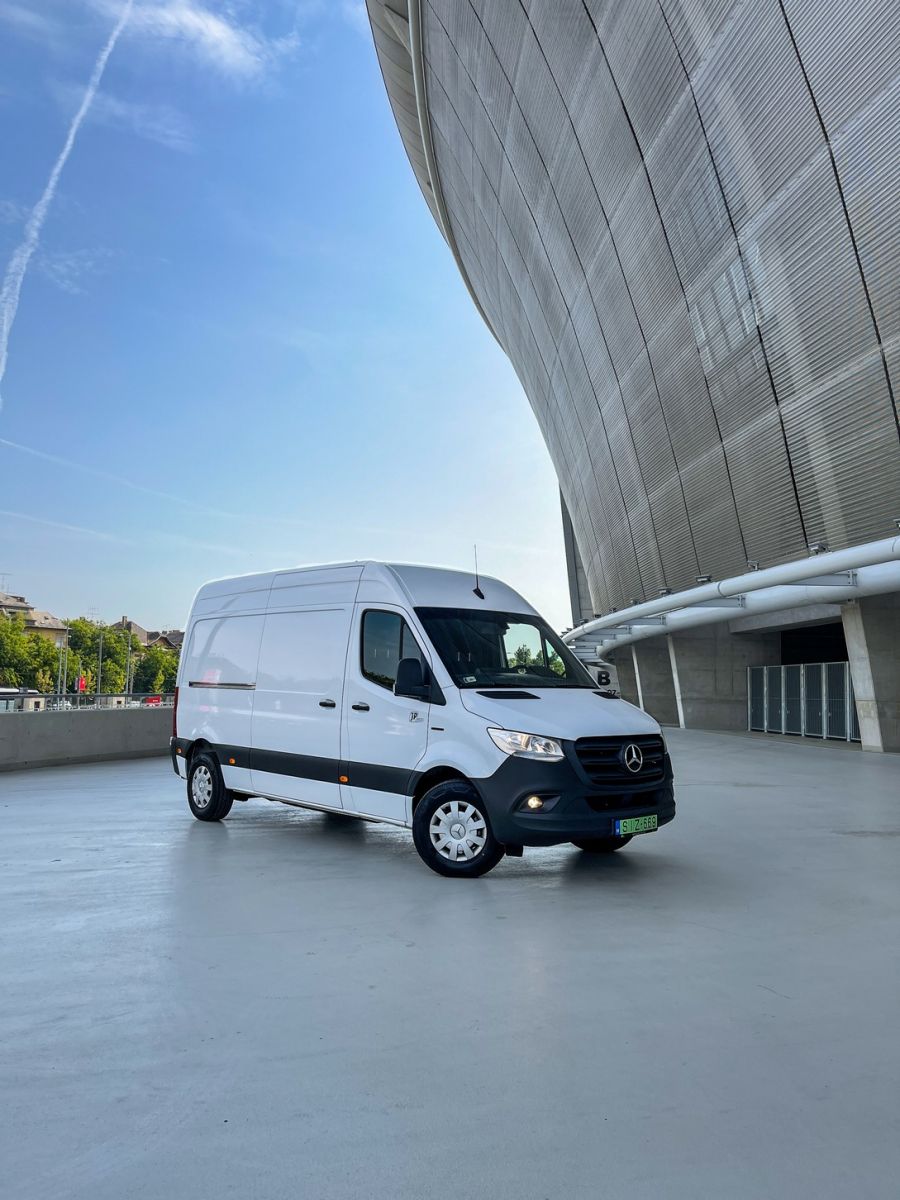 A jövőbe szállít – Mercedes-Benz eSprinter - Autó & Motor - MOBILITY - 2021 Mercedes-Benz eSprinter teszt, elektromos Sprinter, eSprinter teszt, mercedes benz, mercedes eSprinter teszt, 