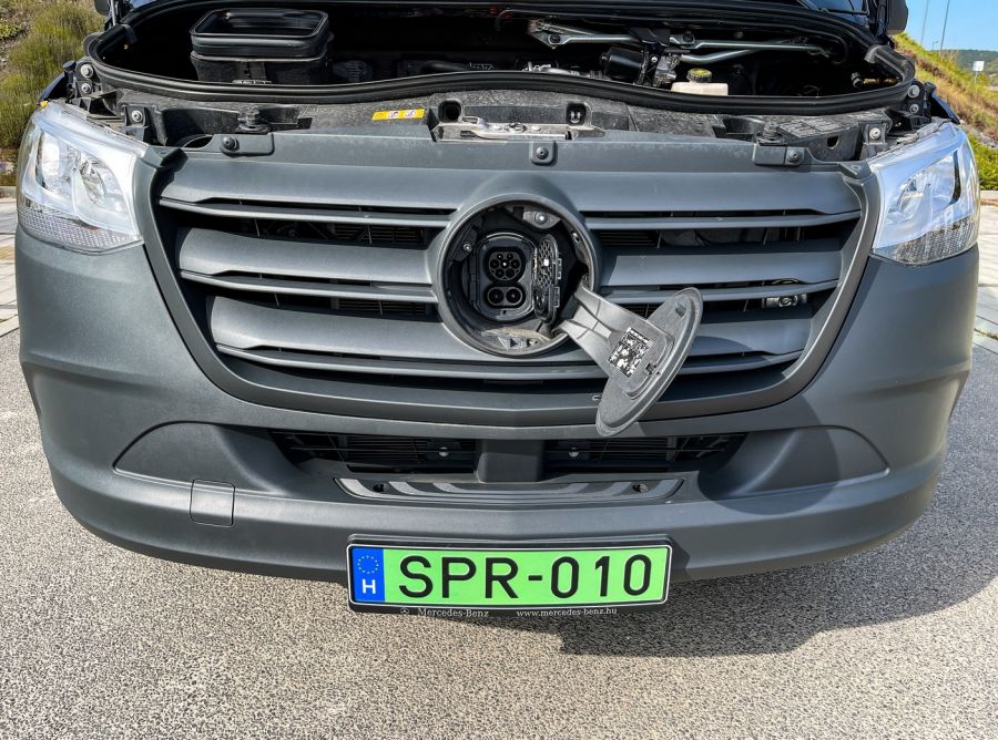 A jövőbe szállít – Mercedes-Benz eSprinter - Autó & Motor - MOBILITY - 2021 Mercedes-Benz eSprinter teszt, elektromos Sprinter, eSprinter teszt, mercedes benz, mercedes eSprinter teszt, 