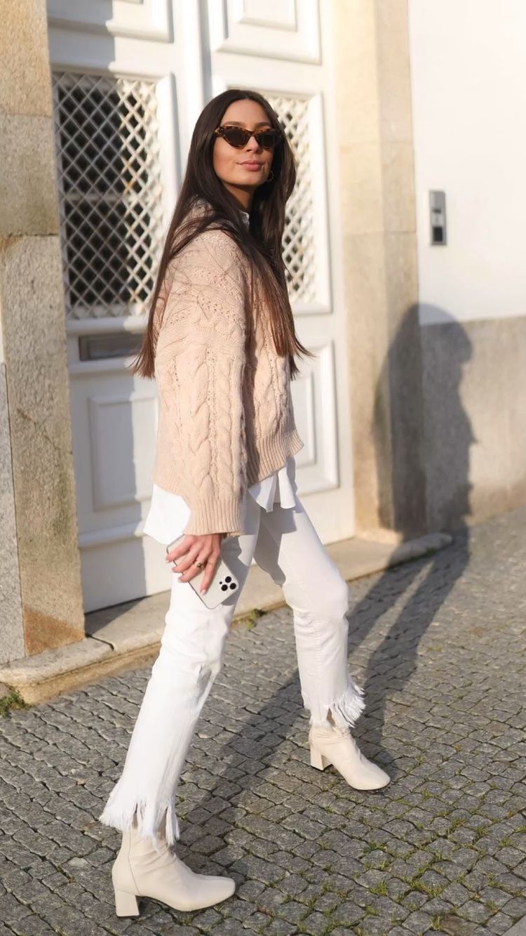 Stílusiskola: így viselj ősszel fehér nadrágokat -  -  - divat, fehér nadrág, nadrág, outfit, stílus, 