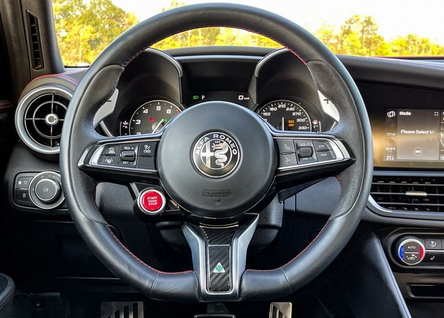 Alfa aeterna est - Alfa Romeo Giulia QV - Autó & Motor - MOBILITY - alfa romeo, alfa romeo giulia, Alfa Romeo Giulia QV teszt, Giulia QV teszt, 