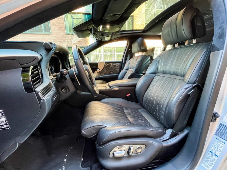 A rendszerváltás óta eltelt idő – Lexus LS 500h - Autó & Motor - MOBILITY - lexus LS 500h teszt, Lexus LS teszt, Lexus LS500h, LS 500h teszt, 