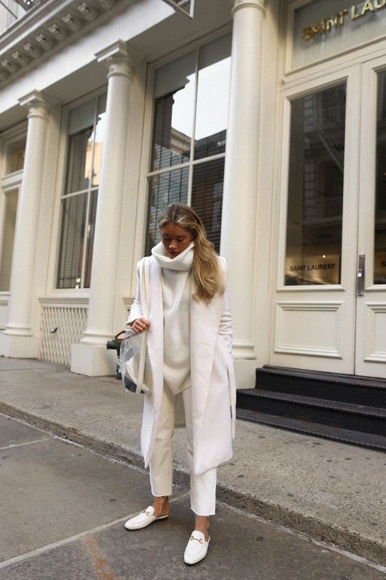 Stílusiskola: így tündökölhetsz télen fehérben -  -  - divat, fehér, outfit, ősz, stílus, tél, 