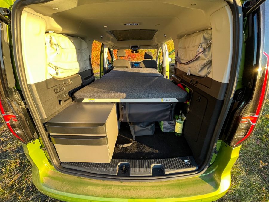 Családi nagy örömök - Caddy Maxi 1,5 TSI és Caddy California - Autó & Motor - MOBILITY - 2021 VW caddy california, caddy maxi vs california 2021, VW caddy, vw caddy 7 személyes, VW caddy california teszt, VW caddy maxi teszt, vw california, 