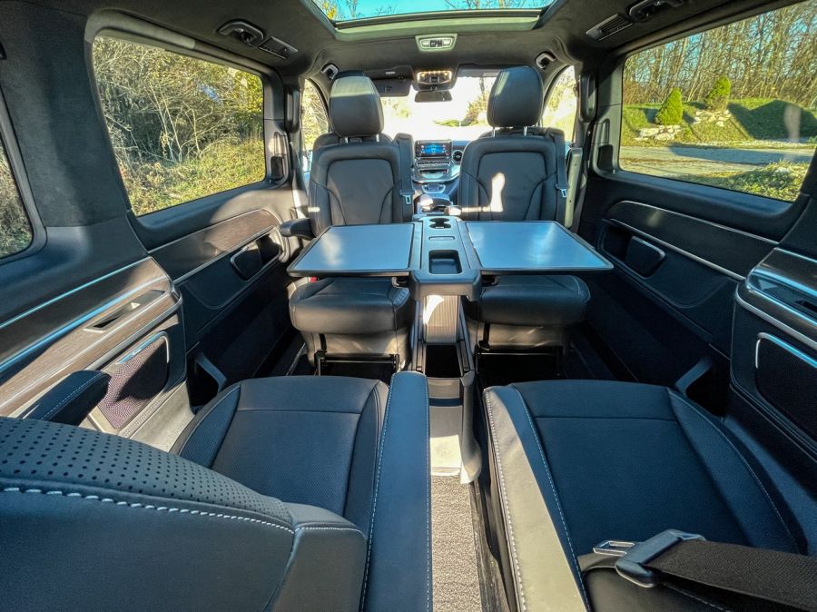 Luxusbusz a „brigádnak” – Mercedes V300d - Autó & Motor - MOBILITY - 2021 Mercedes-Benz V 300d teszt, mercedes benz, Mercedes V, Mercedes V 300d teszt, Mercedes V teszt, V osztály 300d teszt, 