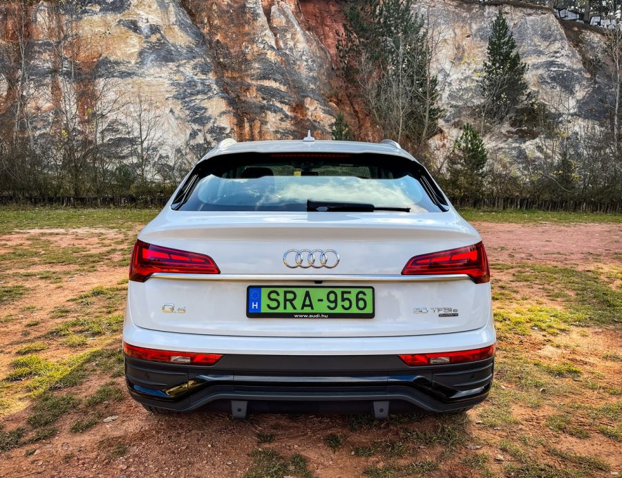 Ideális – Audi Q5e Sportback S line 50 TFSI quattro - Autó & Motor - MOBILITY - 2021 Audi Q5e Sportback S line teszt, Audi plug-in hybrid teszt, Audi Q5 teszt, Audi Q5e, Audi Q5e PHEV teszt, Q5e Sportback TFSI Quatro teszt, 