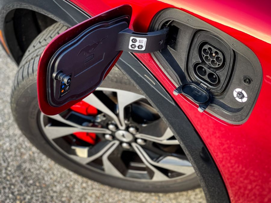 Gyit – E-paci! – Mustang Mach-E - Autó & Motor - MOBILITY - 2021 Ford Mustang elektromos teszt, ford mustang, Ford Mustang Mach-e teszt, mustang mach e, 