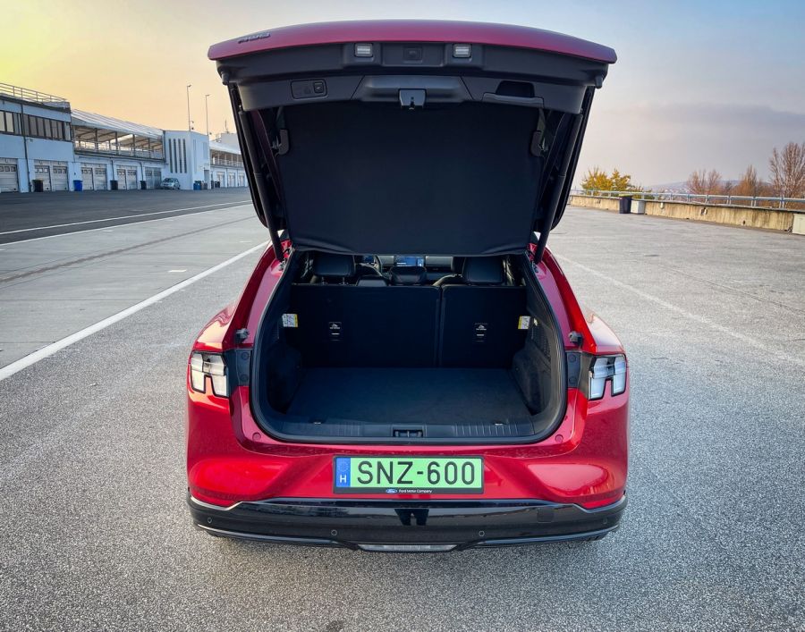 Gyit – E-paci! – Mustang Mach-E - Autó & Motor - MOBILITY - 2021 Ford Mustang elektromos teszt, ford mustang, Ford Mustang Mach-e teszt, mustang mach e, 