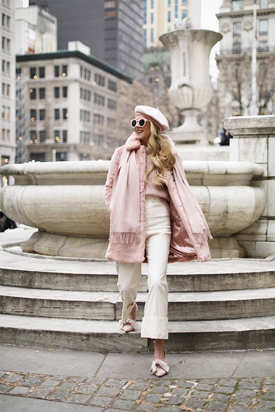 Stílusiskola: karácsonyi outfitek rózsaszínnel -  -  - divat, karácsony, outfit, rózsaszín, stílus, tél, 