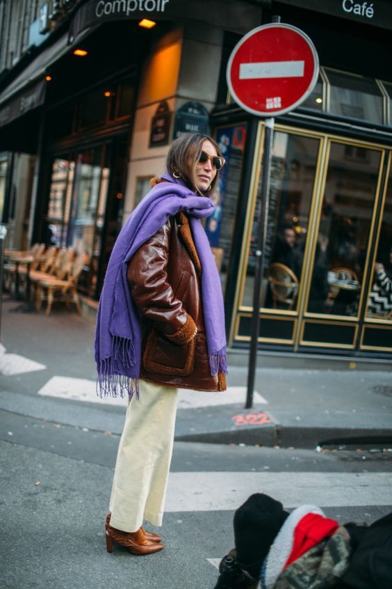 Stílusiskola: így viselj színes sálakat -  -  - kötött sál, outfit, sál, stílus, tél, 